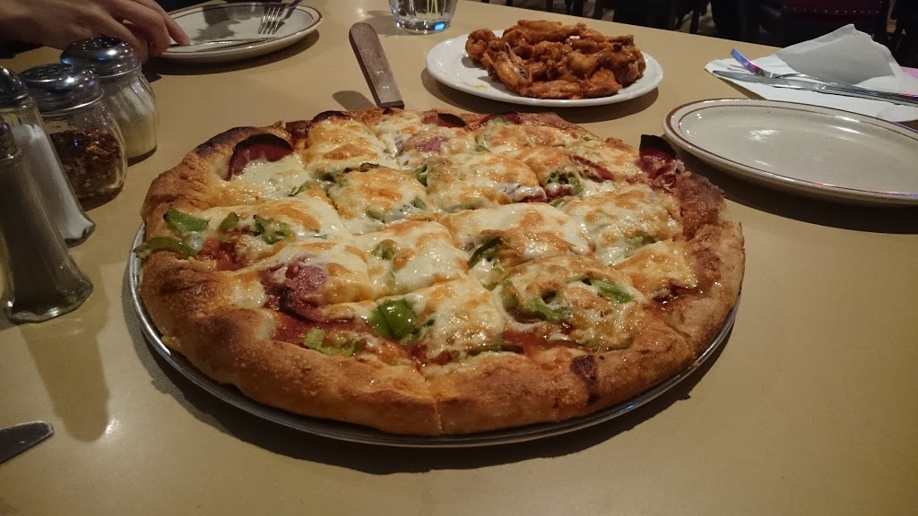Sparkys Family Restaurant | 3926 Gordon Rd, Regina, SK S4S 6W2, Canada | Phone: (306) 586-8338