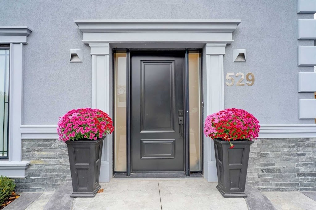 Speedy Window | 125 Don Hillock Dr #18c, Aurora, ON L4G 0H8, Canada | Phone: (416) 455-0544