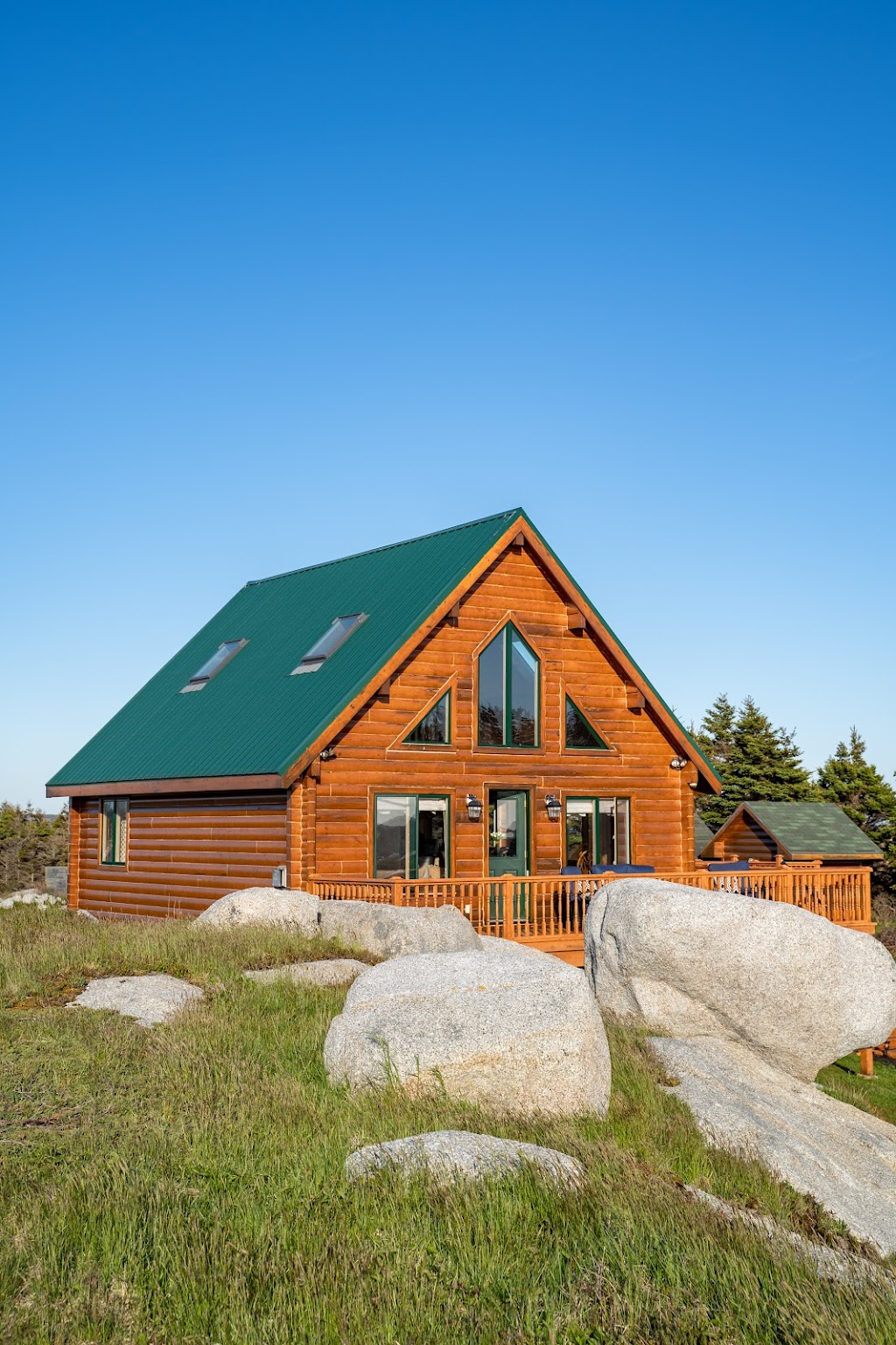 Nova Glamping | 8 Simmons Island, West Dover, NS B3Z 3S4, Canada | Phone: (902) 809-0359
