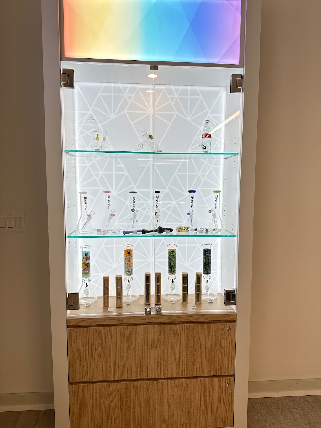 Cannaverse | 14500 Simcoe St Unit 6, Port Perry, ON L9L 1V4, Canada | Phone: (289) 225-1000