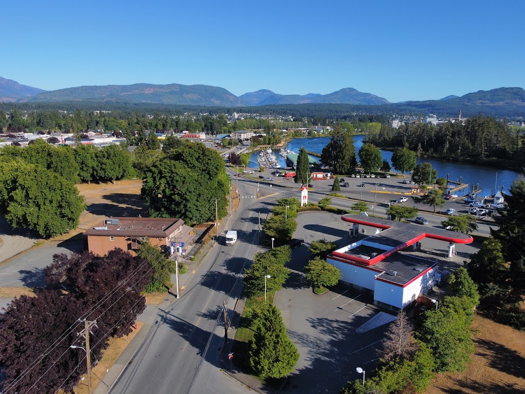 Ocean Marina Hotel | 4850 Beaver Creek Rd, Port Alberni, BC V9Y 7C8, Canada | Phone: (250) 724-2900