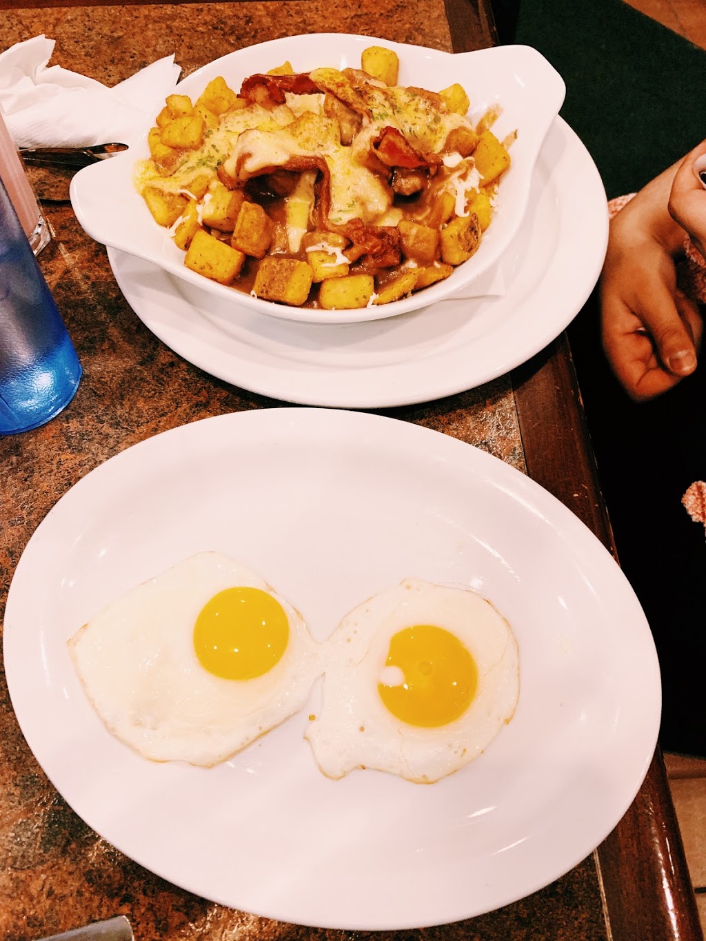 Angel’s On Weber (Waterloo) | 190 Weber St N, Waterloo, ON N2J 3H4, Canada | Phone: (519) 885-7203