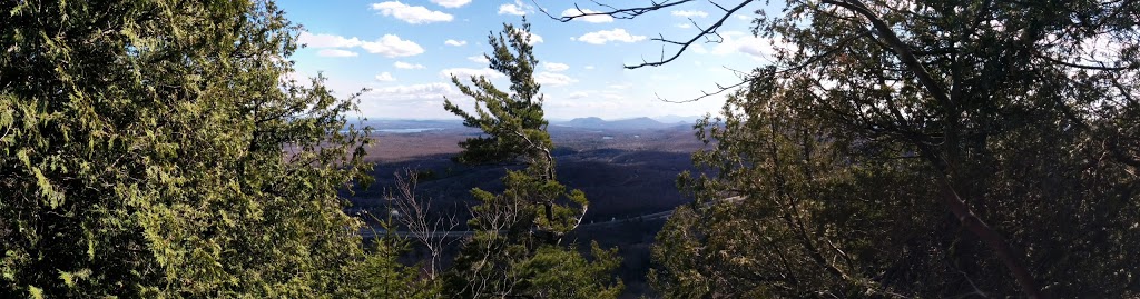 Pic aux corbeaux | Magog, QC J0B 1B0, Canada