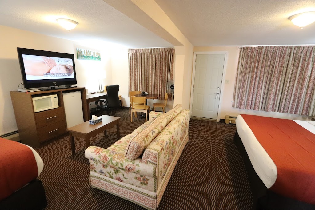 Campbellford River Inn | 316 County Rd 38, Campbellford, ON K0L 1L0, Canada | Phone: (705) 653-1771