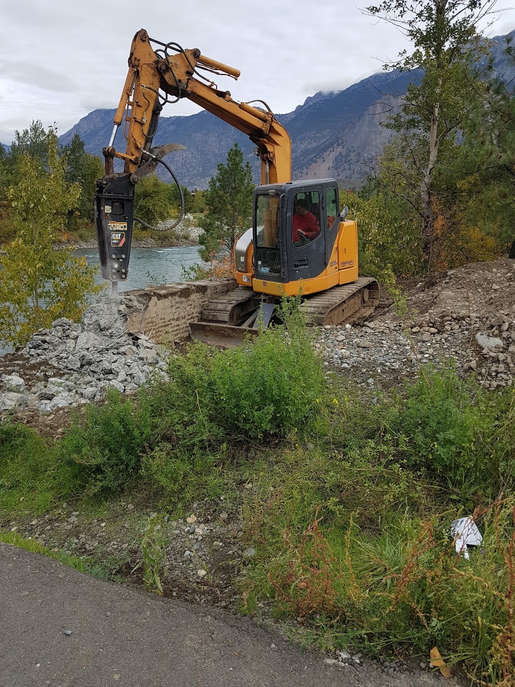 Cayoosh Creek Campground | 100 BC-99 N, Lillooet, BC V0K 1V0, Canada | Phone: (250) 256-9394