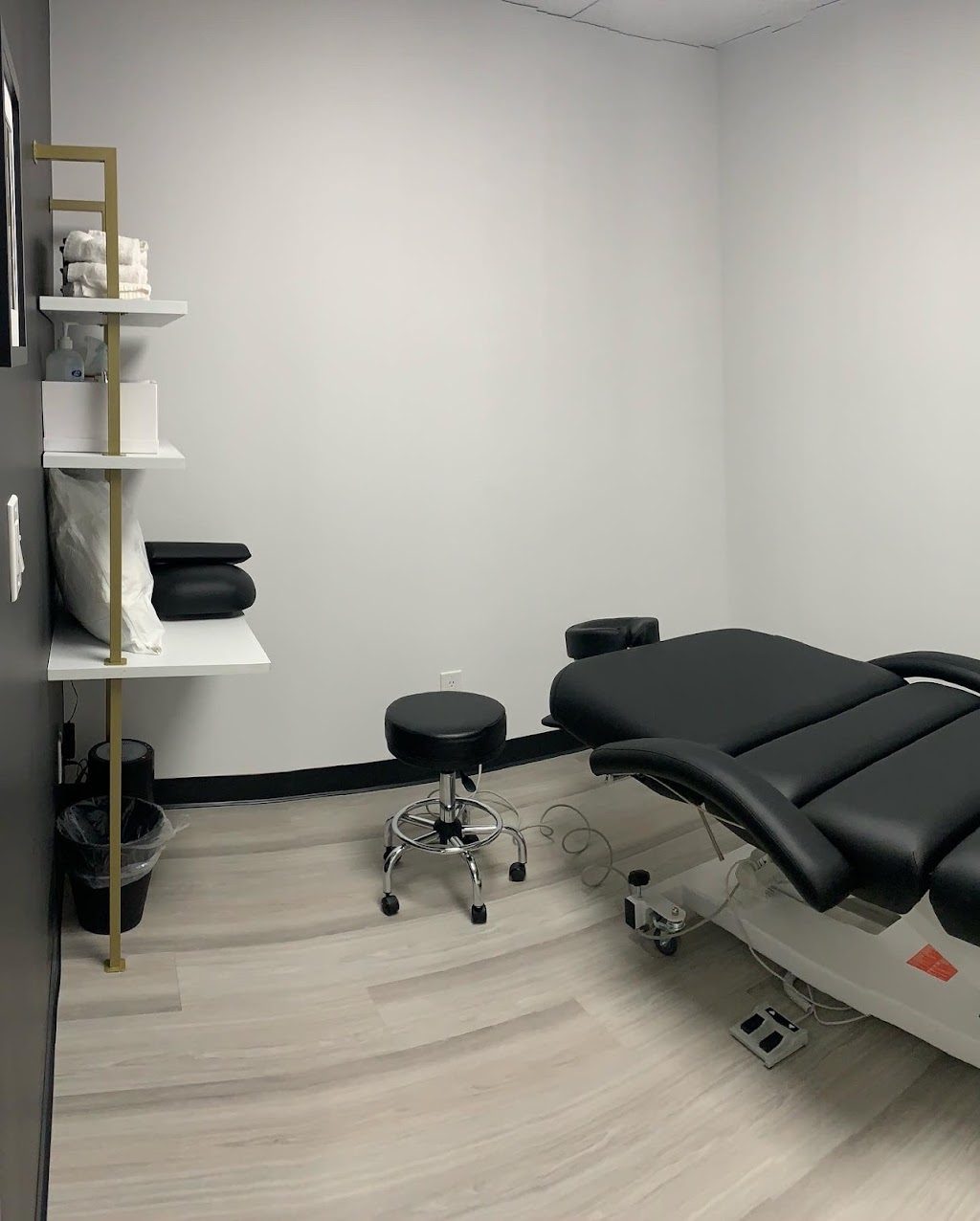 MVMT Integrative Medicine | 5990 16th Ave Unit 206, Markham, ON L3P 7R2, Canada | Phone: (647) 498-6868