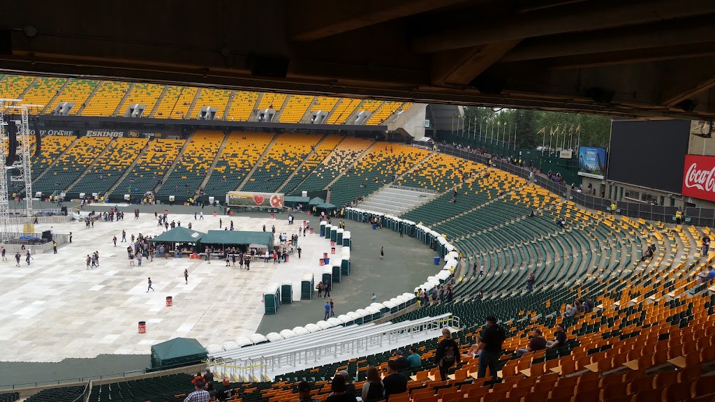 Commonwealth Stadium | 11000 Stadium Rd, Edmonton, AB T5H 4E2, Canada | Phone: (780) 442-5311