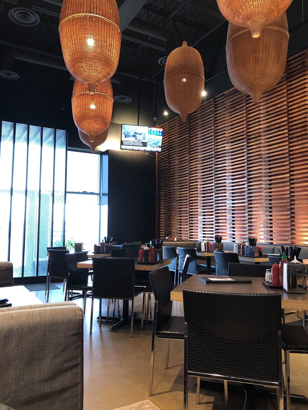 Pho An Vietnamese Cuisine | 650 Wellington St E #7, Aurora, ON L4G 0K3, Canada | Phone: (905) 503-8885