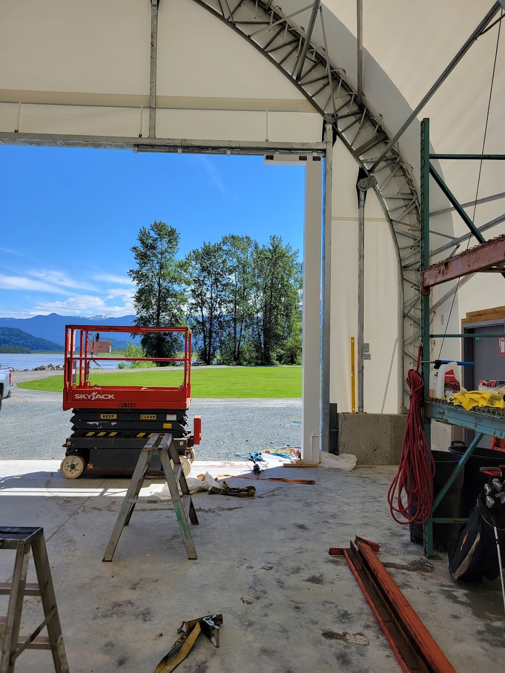 First Impressions Garage Door Services Inc. | 45422 McIntosh Dr, Chilliwack, BC V2P 6V3, Canada | Phone: (604) 845-2546