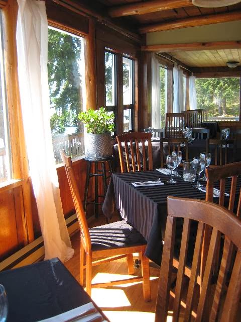 Page Point Inn | 4760 Brenton Page Rd, Ladysmith, BC V9G 1L7, Canada | Phone: (250) 245-2312
