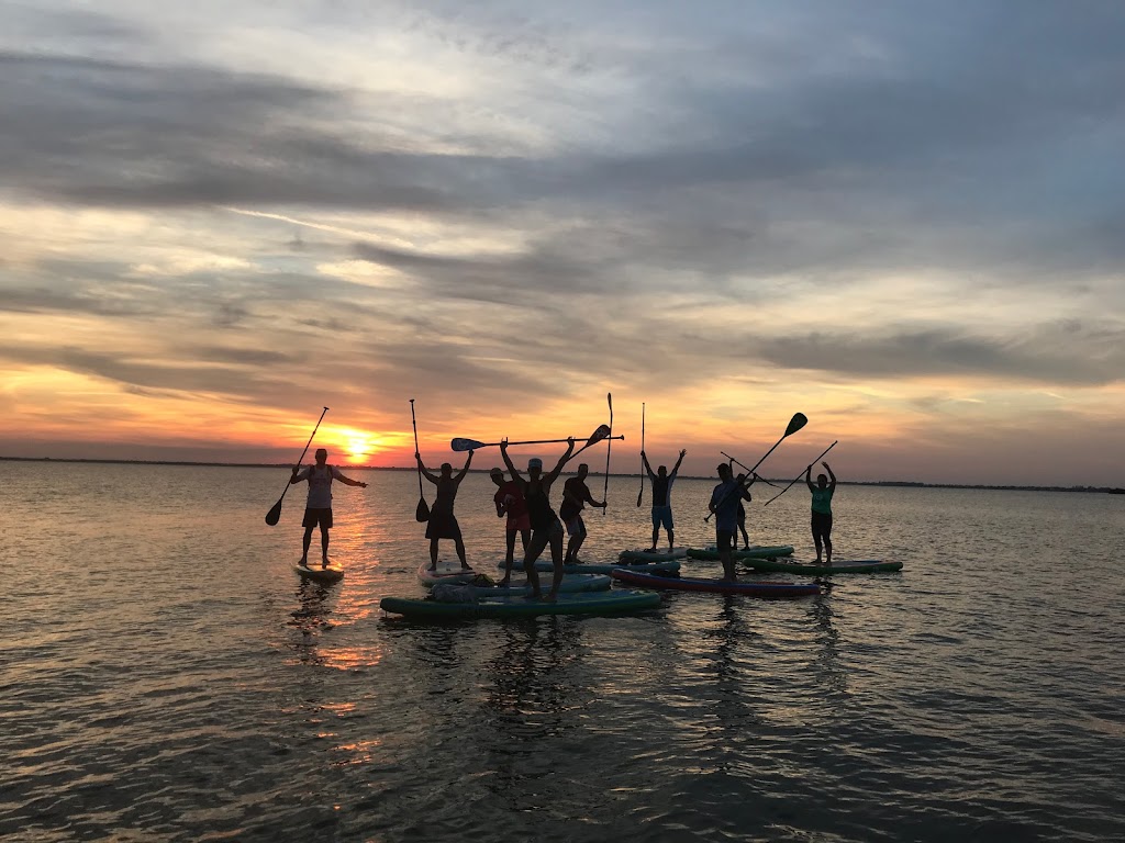 SUP Québec | 40 Av. du Lac, Lac-Delage, QC G3C 5C4, Canada | Phone: (418) 802-7259