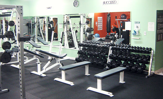 Whibs Gym | 1217 Shuswap Ave, Sicamous, BC V0E 2V0, Canada | Phone: (800) 208-9244