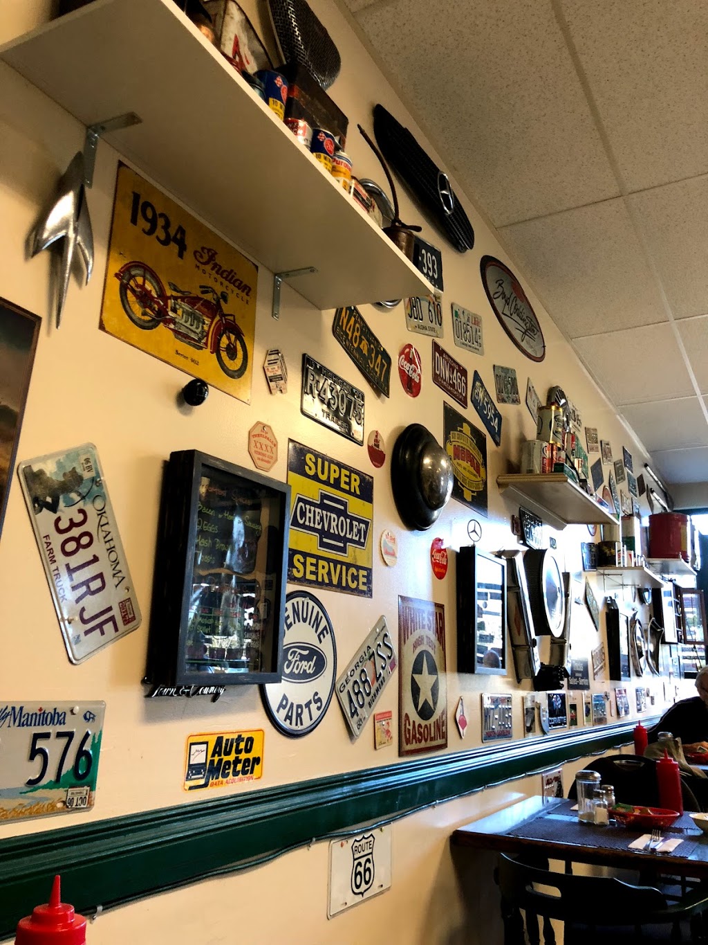 Colleens Cafe | 26730 56 Ave, Langley City, BC V4W 3X5, Canada | Phone: (604) 856-4948