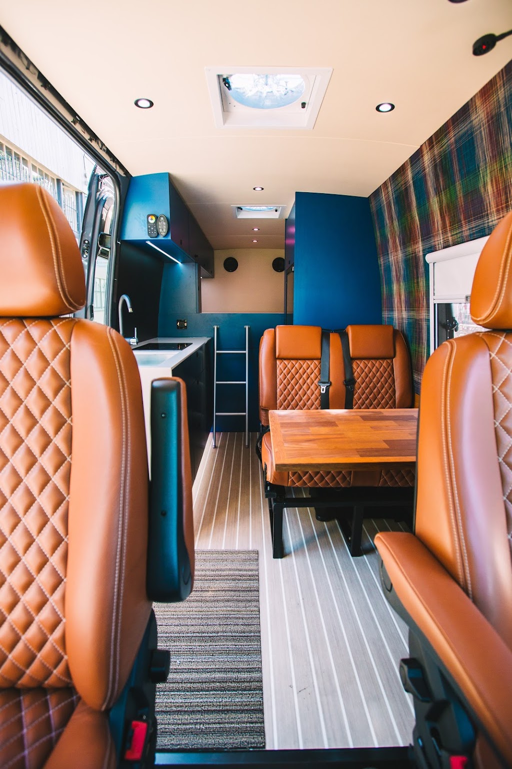 Nomad Vanz | 369 Lynn Ave, North Vancouver, BC V7J 2C4, Canada | Phone: (604) 990-0594