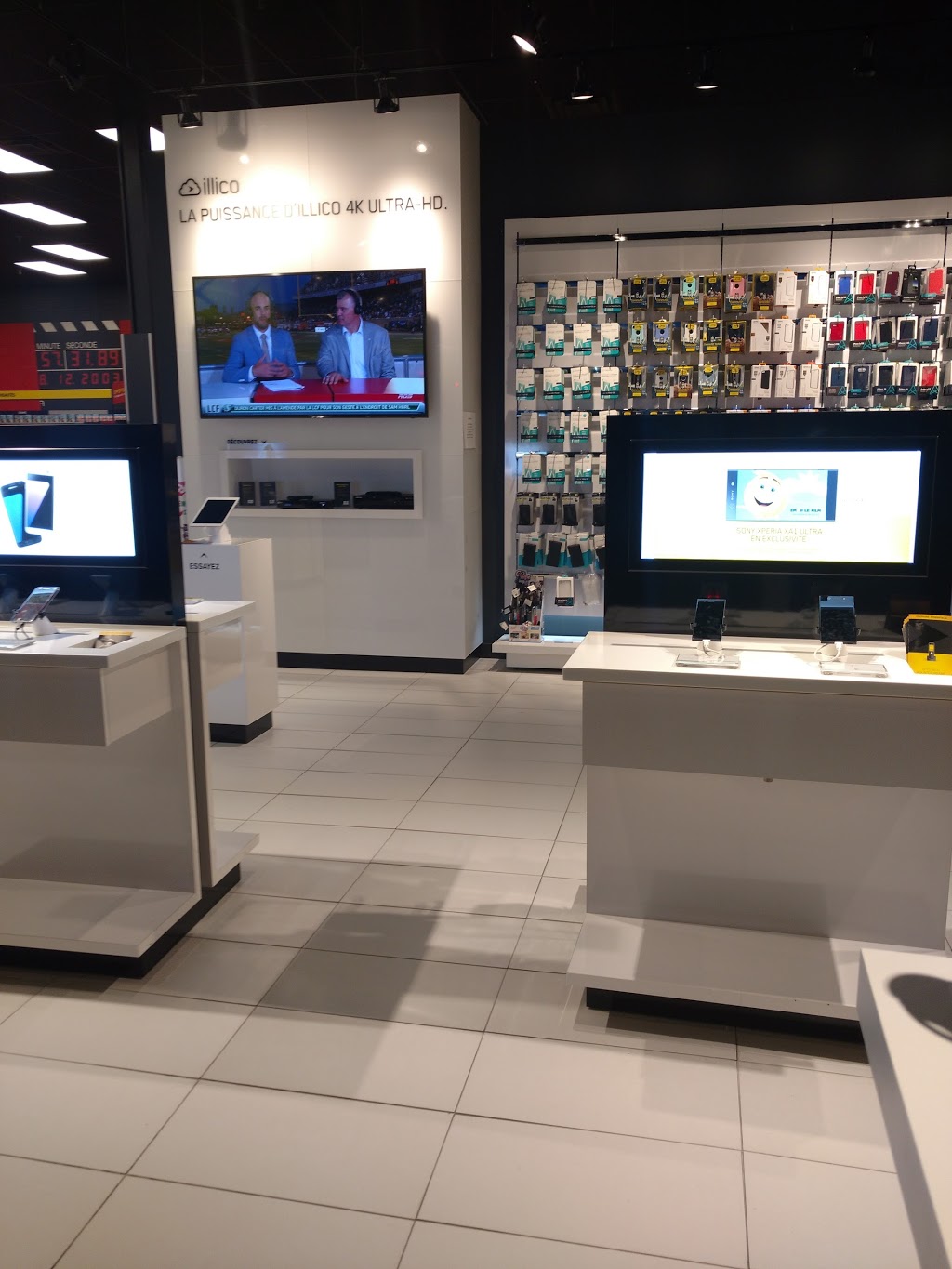 Vidéotron le Superclub/Boutique/Microplay | 523 Boulevard Curé-Labelle, Fabreville, QC H7P 2P5, Canada | Phone: (450) 628-9901