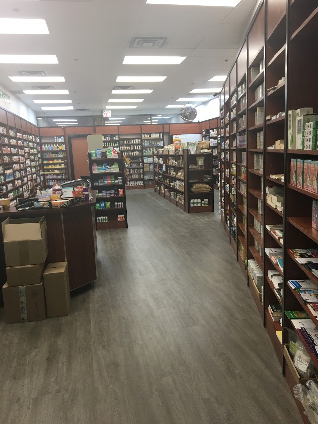 S & H Health Foods | 227 Vodden St E, Brampton, ON L6V 1N2, Canada | Phone: (905) 450-9533
