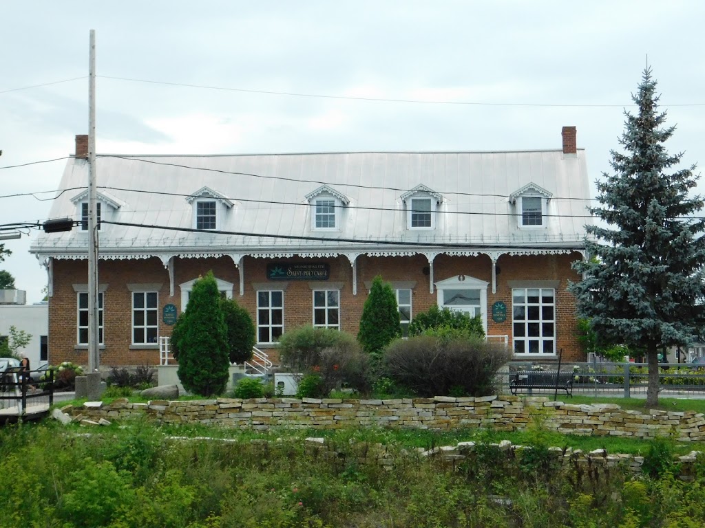 Pizza Giny | 1270 Chemin de lÉglise, Saint-Polycarpe, QC J0P 1X0, Canada | Phone: (450) 265-3920