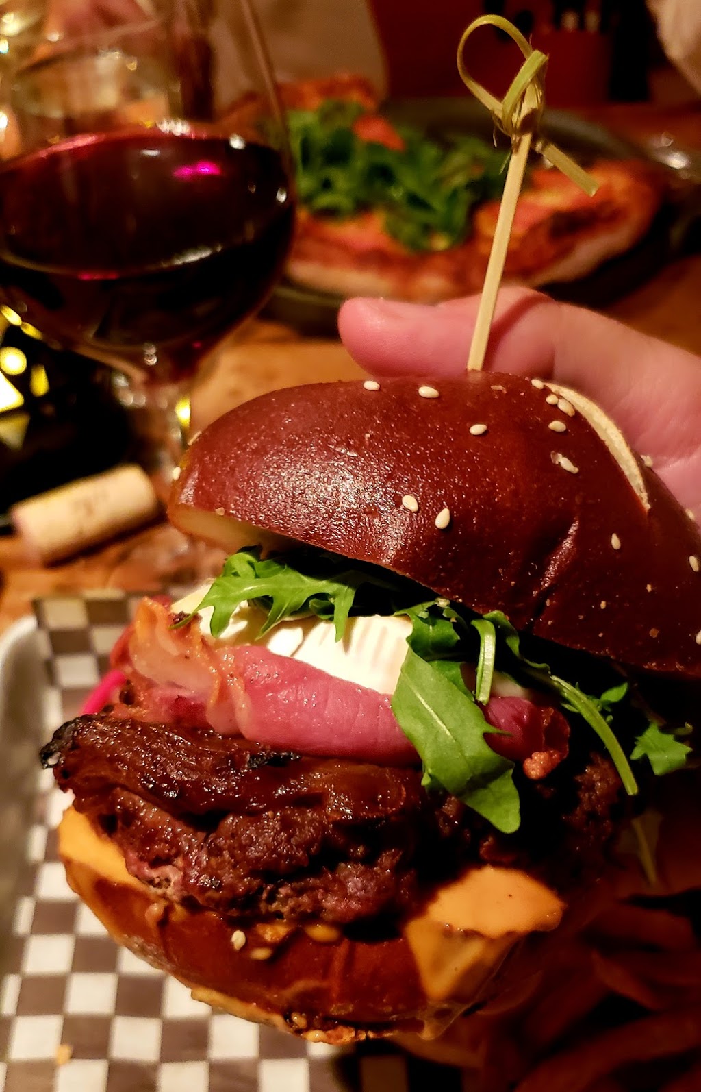 LOurs Caverne Culinaire | 200 Rue Sainte-Marie, La Prairie, QC J5R 1G2, Canada | Phone: (450) 695-3113
