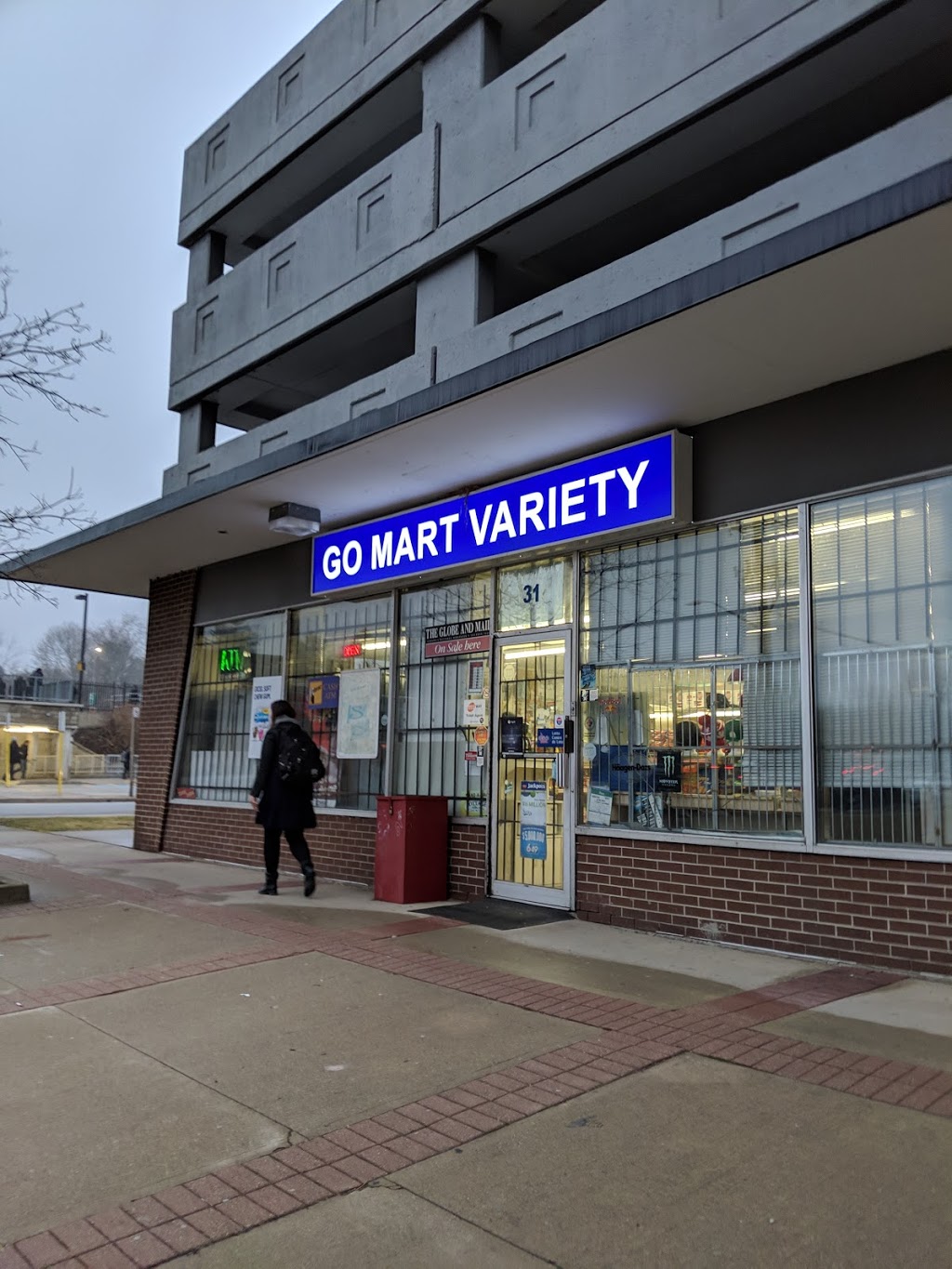 Go Mart | 31 Helene St N, Mississauga, ON L5G 3B6, Canada | Phone: (905) 278-6613