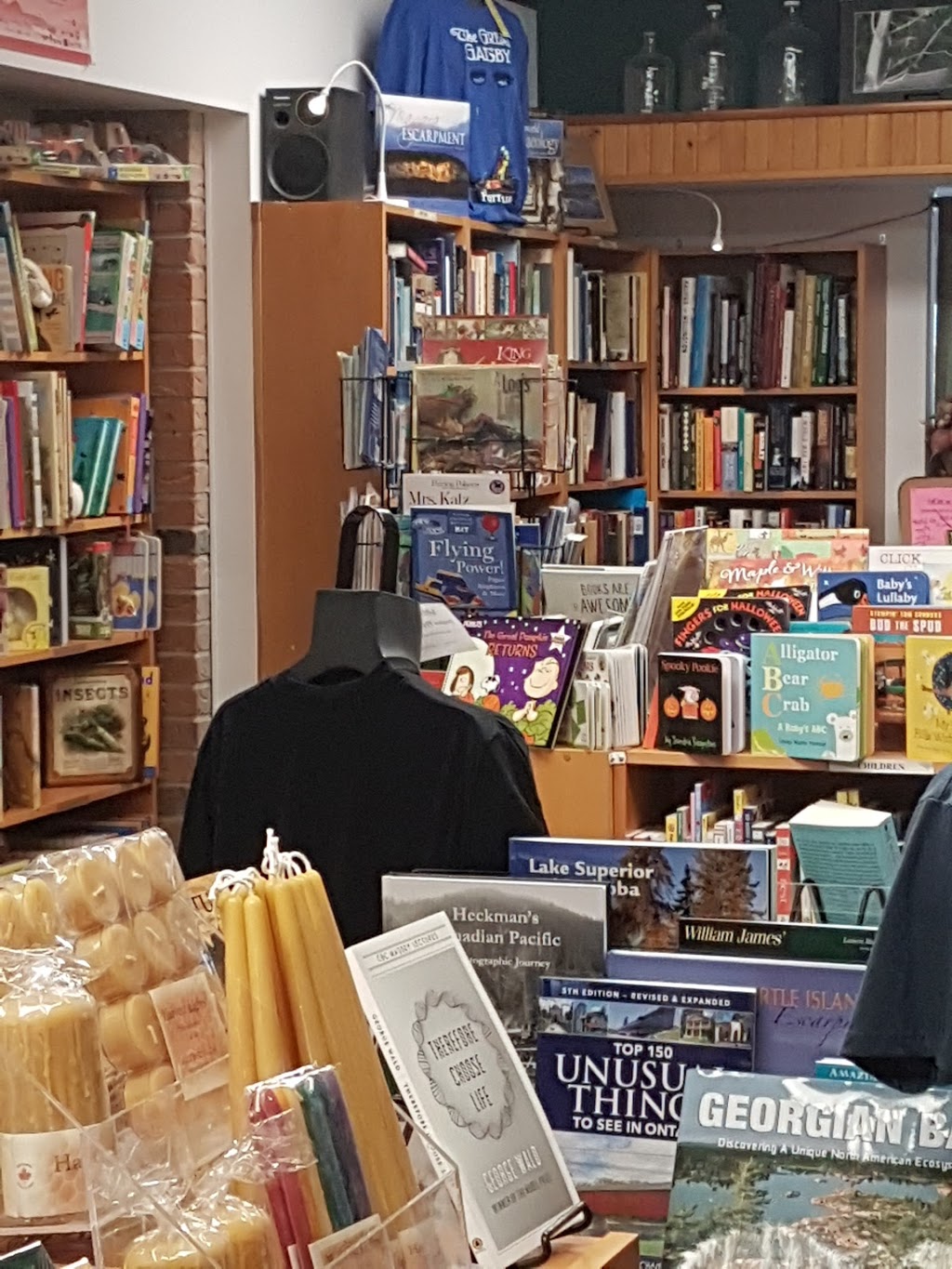 Green Heron Books | 47 Grand River St N, Paris, ON N3L 2M3, Canada | Phone: (519) 442-1822