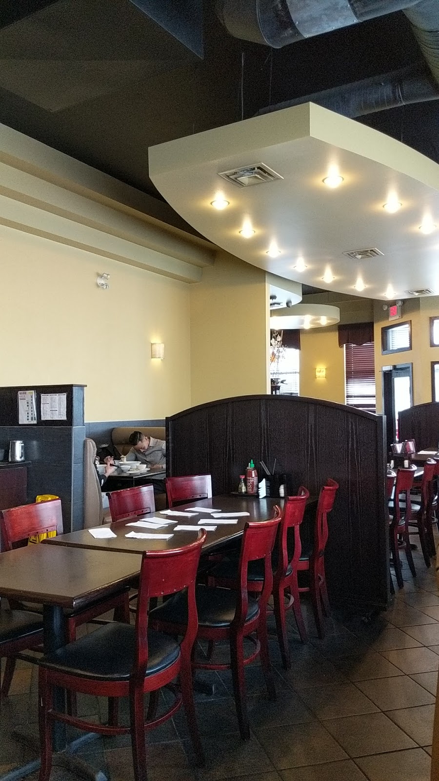 Saigon Pearl | 9650 Harvest Hills Boulevard NE #901, Calgary, AB T3K 0B3, Canada | Phone: (403) 532-3999