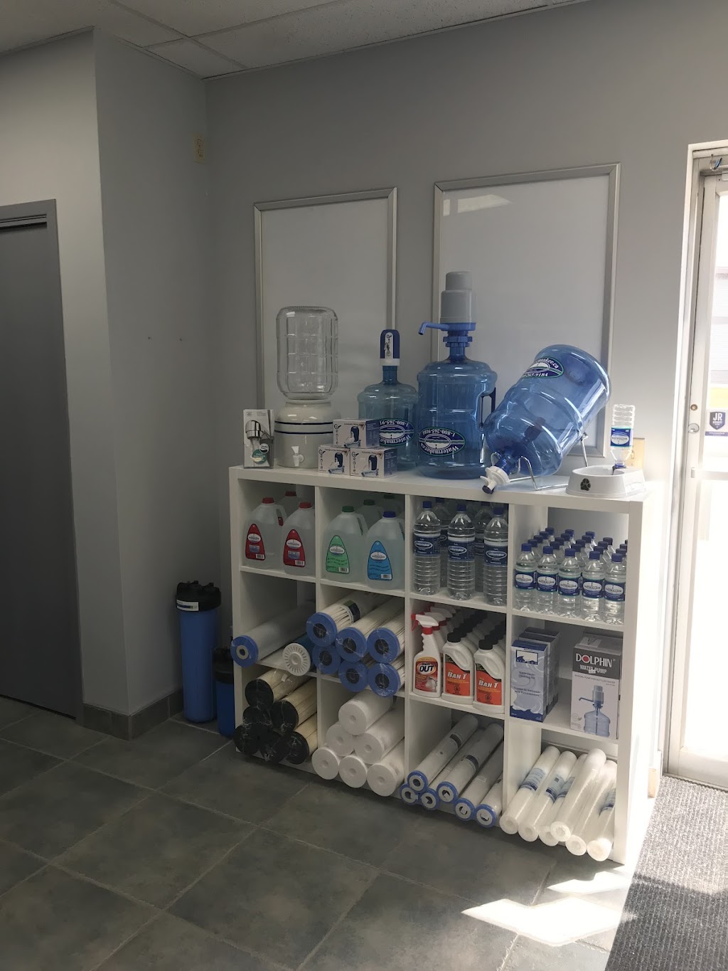 Watermaker Fergus | 935 St David St N, Fergus, ON N1M 2W3, Canada | Phone: (519) 787-8205