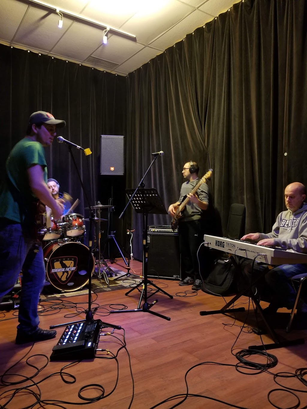 Rehearsal Factory | 1611 Finfar Ct, Mississauga, ON L5J 4K1, Canada | Phone: (416) 366-1525