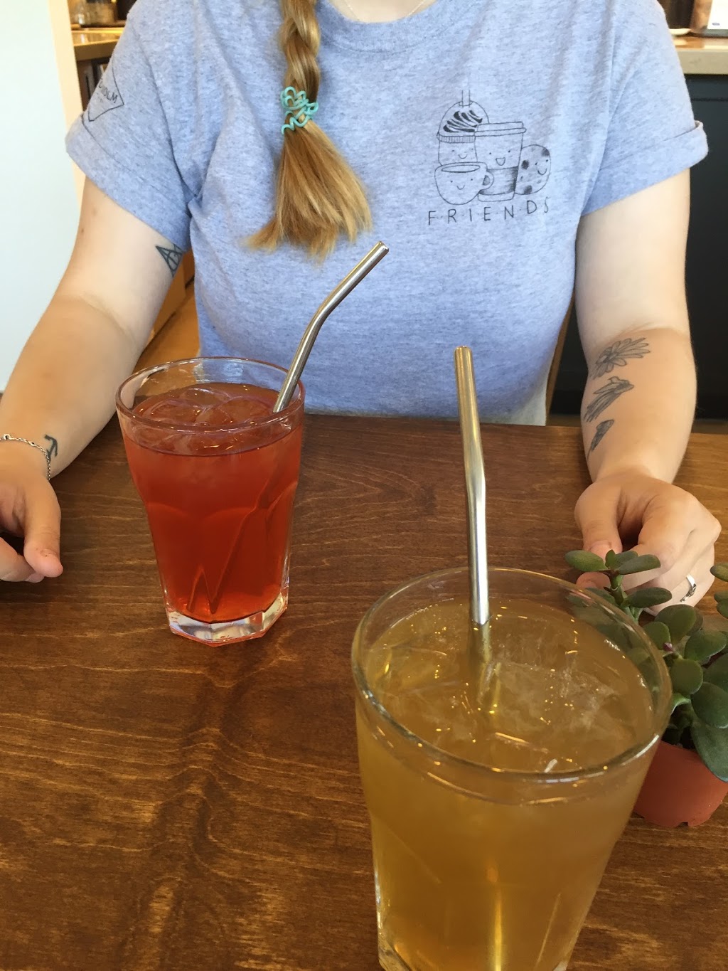 Stockholm café | 2138 Ch Ste-Foy, Québec, QC G1V 1R8, Canada | Phone: (418) 651-4217