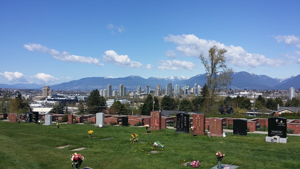 Forest Lawn Funeral Home - 3789 Royal Oak Ave, Burnaby, BC V5G 3M1, Canada