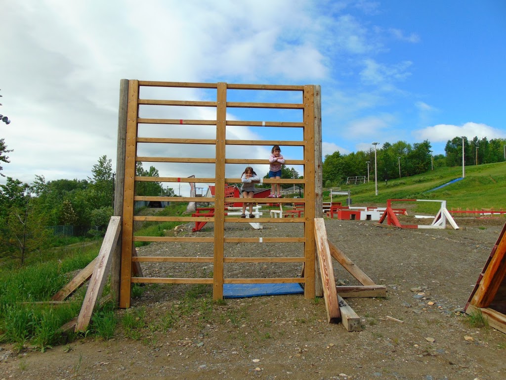 Parc du Mont Hatley | 4785 Ch de Capelton, Hatley, QC J0B 2C0, Canada | Phone: (819) 842-2447