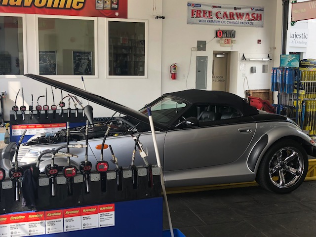 Take 5 Oil Change | 858 Westwood St, Coquitlam, BC V3C 3L2, Canada | Phone: (604) 944-1121