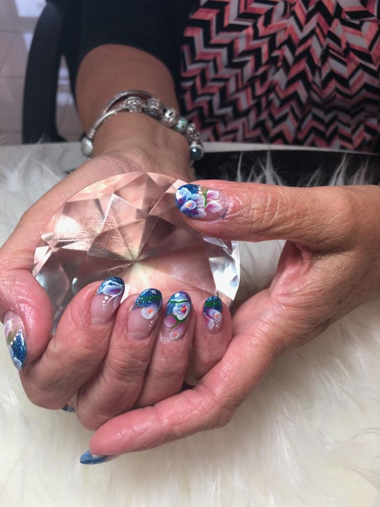 All Seasons Nails & Spa | 11736 Sarcee Trail NW, Calgary, AB T3R 0A1, Canada | Phone: (403) 516-0882