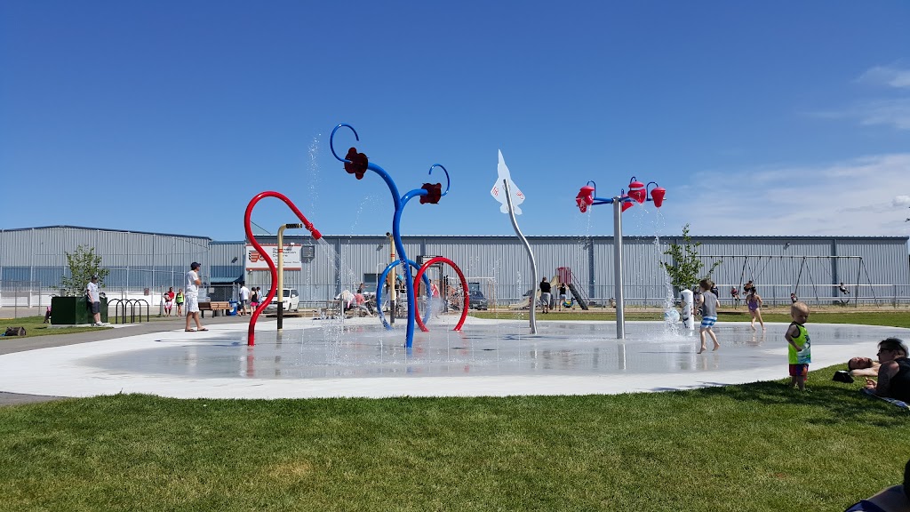 Gateway Recreation Centre | 1717 Gateway Rd, Winnipeg, MB R2G 4H1, Canada | Phone: (204) 982-1234
