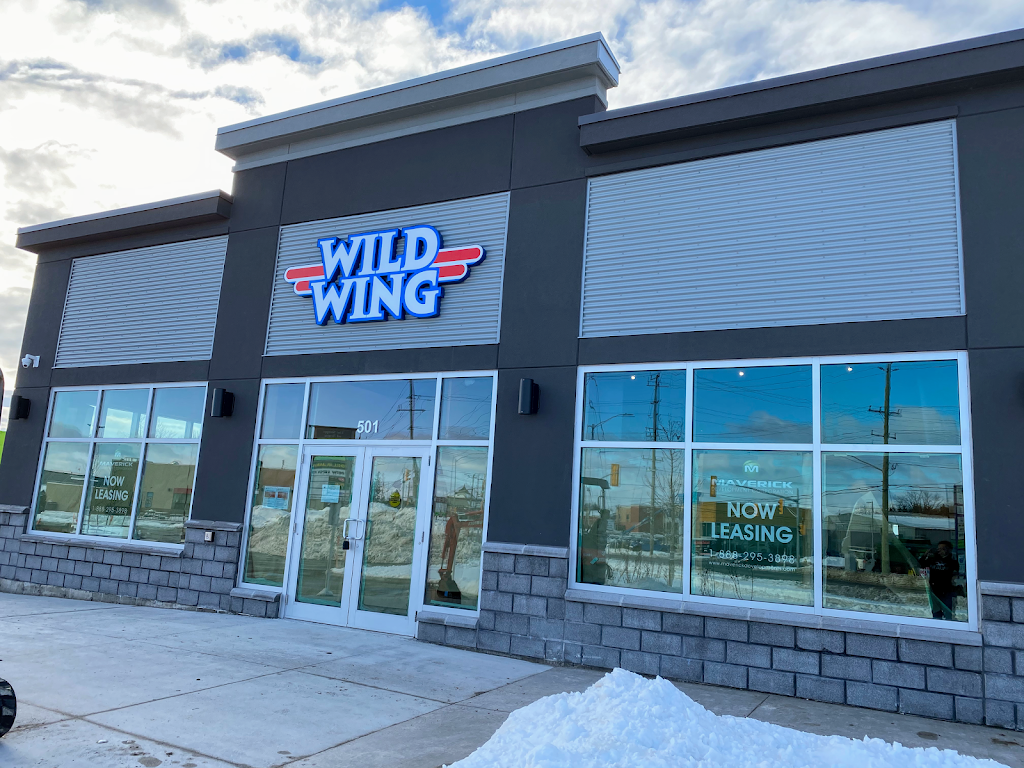 Wild Wing | 875 St David St N, Fergus, ON N1M 2W3, Canada | Phone: (519) 787-7474