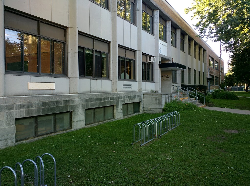 Victor-Thérien | 305 43e Avenue, Lachine, QC H8T 1V2, Canada | Phone: (514) 855-4202