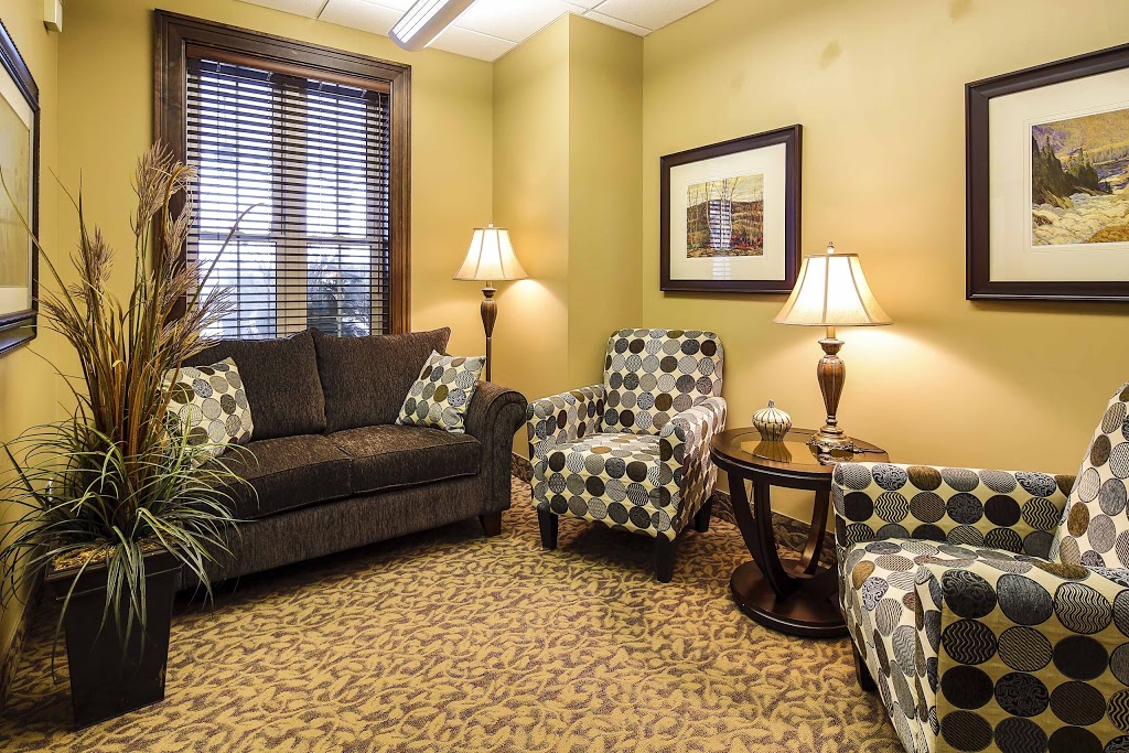 Revera Birkdale Place | 611 Farmstead Dr, Milton, ON L9T 7Y8, Canada | Phone: (905) 636-6300