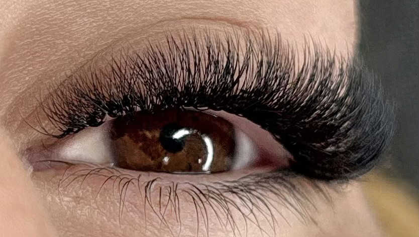 Lash Bar | 1048 Rue des Huards, Saint-Jérôme, QC J5L 0C7, Canada | Phone: (438) 379-7399