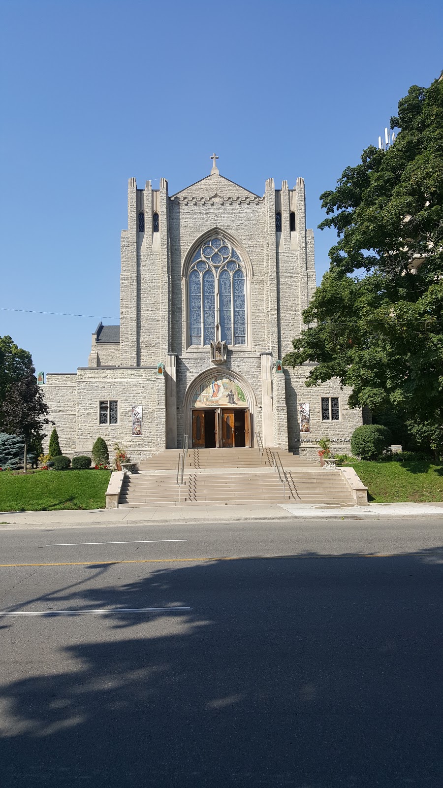 Blessed Sacrament Church | 24 Cheritan Ave, Toronto, ON M4R 1S4, Canada | Phone: (416) 481-2256