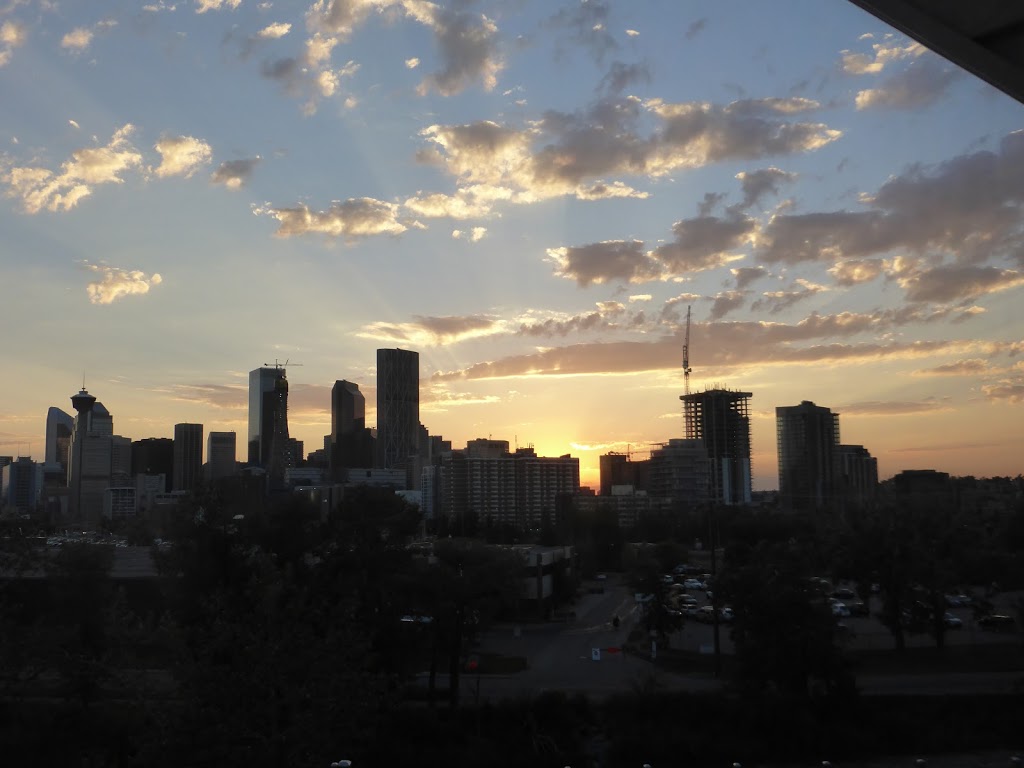 City Centre Riverpath Bed & Breakfast | 1011 Maggie St SE, Calgary, AB T2G 4L6, Canada | Phone: (403) 228-6167