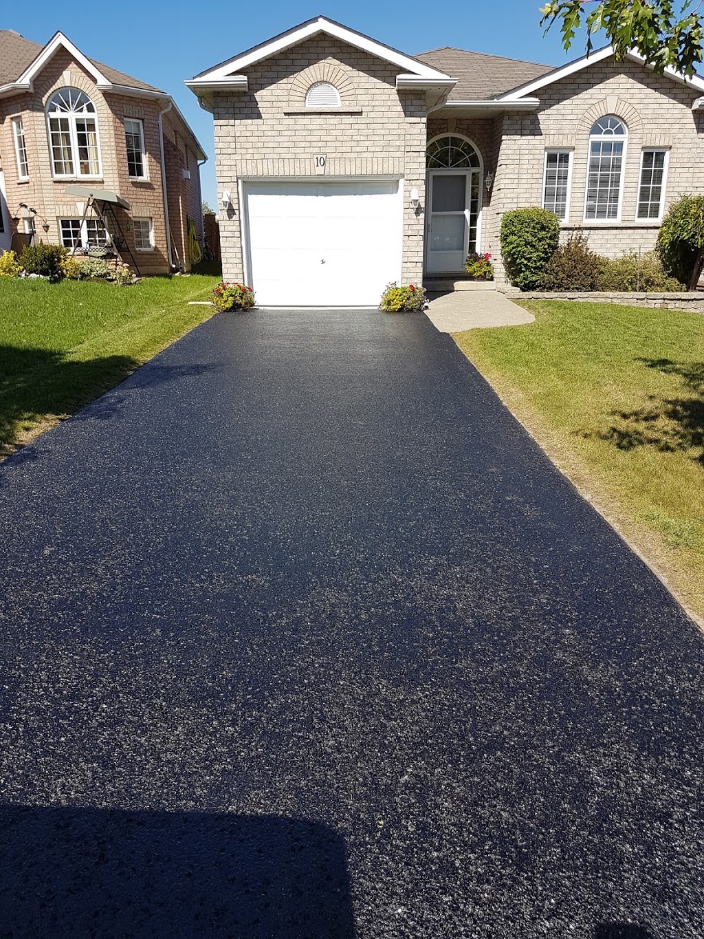 Precision Asphalt Sealing | 11 Dickens Dr, Barrie, ON L4N 5C4, Canada | Phone: (705) 725-4001