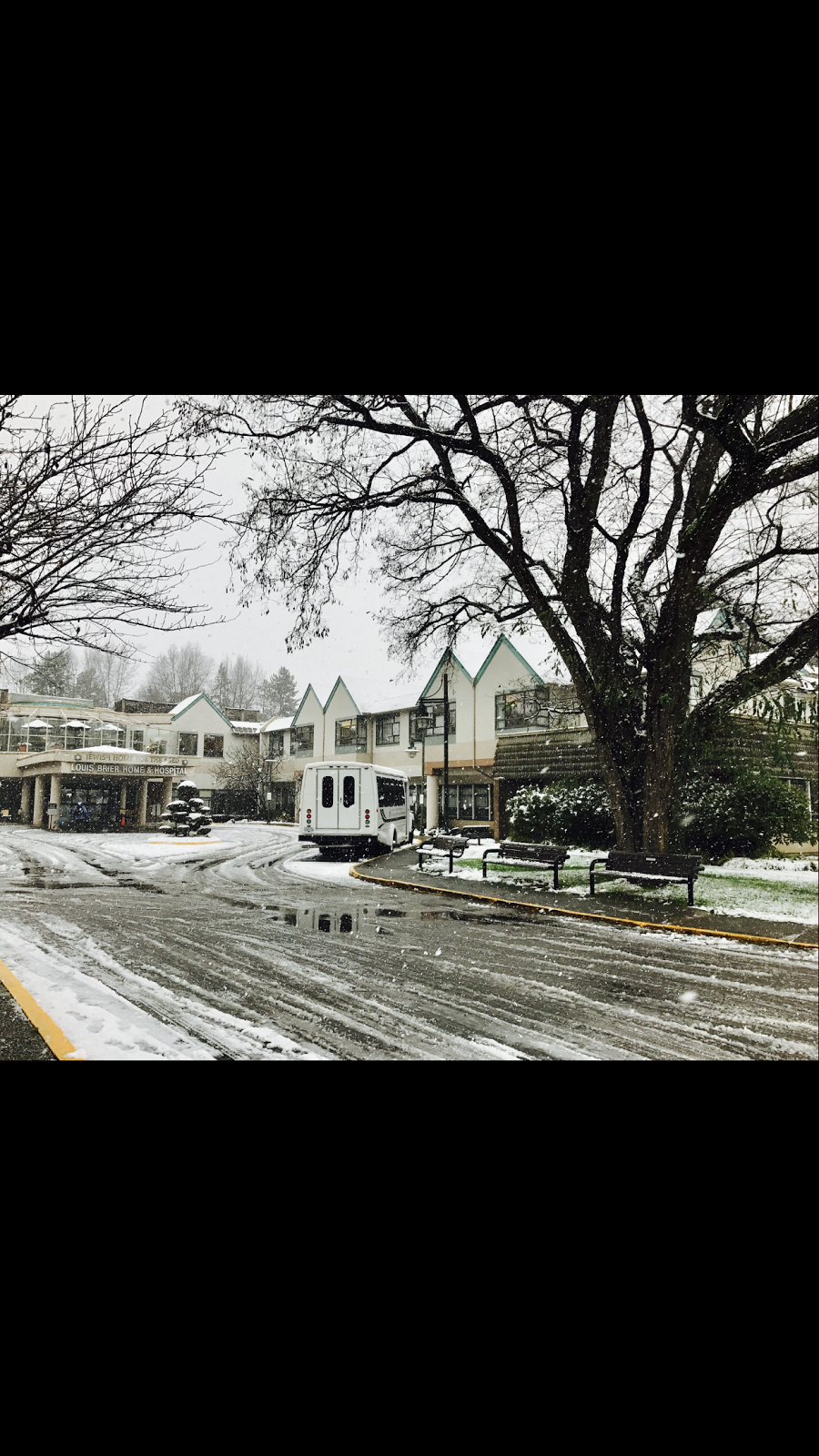Louis Brier Home & Hospital | 1055 W 41st Ave, Vancouver, BC V6M 1W9, Canada | Phone: (604) 261-9376