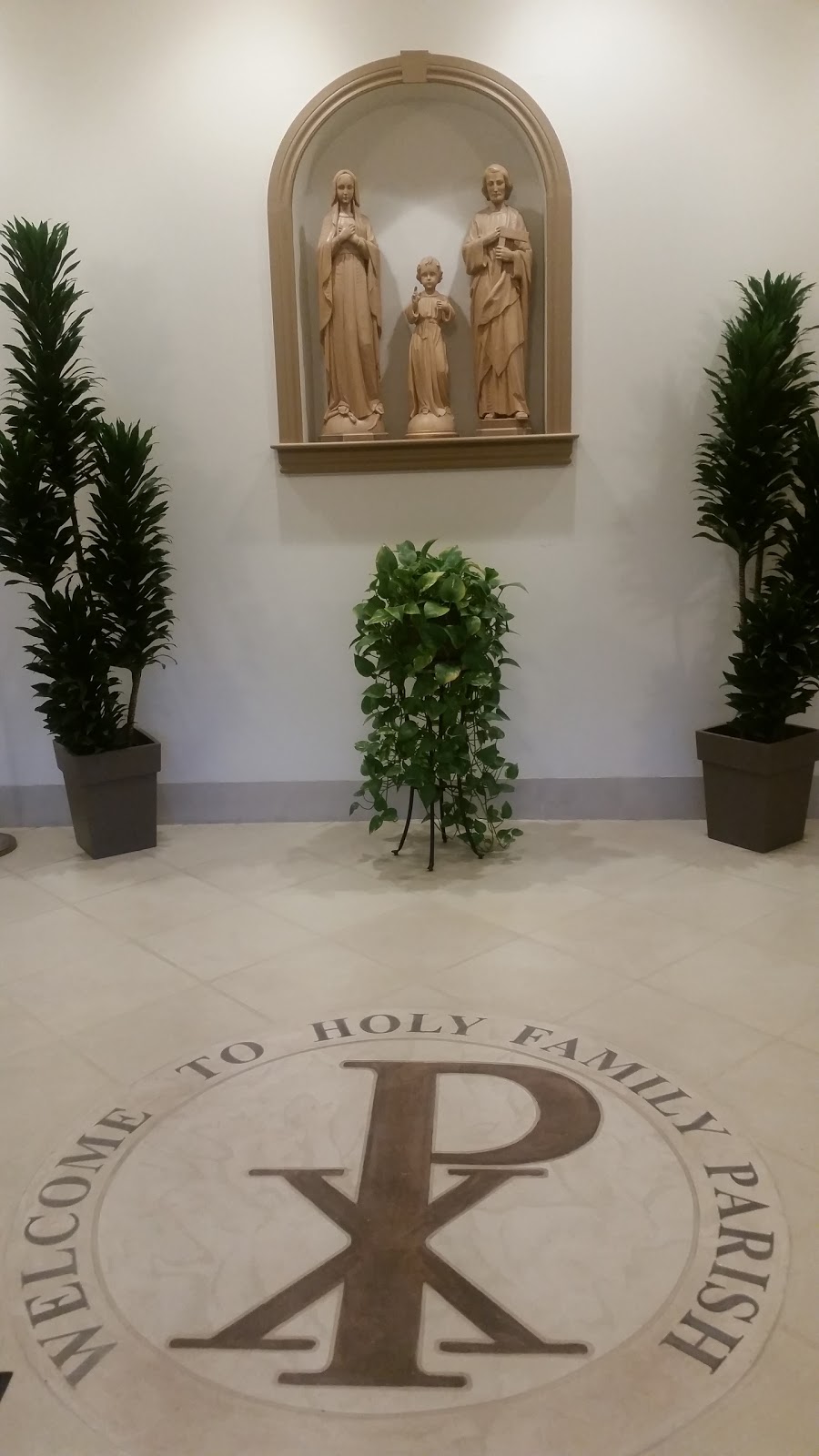 Holy Family Parish, Whitby | 91 Ribblesdale Dr, Whitby, ON L1N 6Z3, Canada | Phone: (905) 665-6470