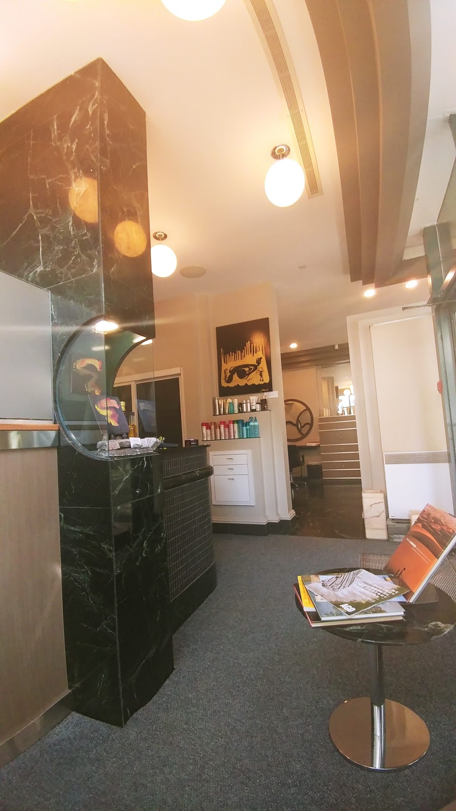 Moda Hair Design By Michael & Friends | 31 Autoroute 82, Ottawa, ON K1N 9M5, Canada | Phone: (613) 241-6632