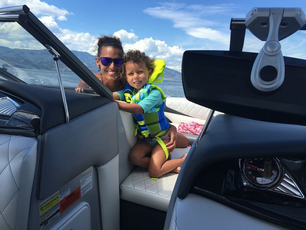 Evoke Wake Adventures | 21-1450 Union Rd, Kelowna, BC V1V 3E1, Canada | Phone: (250) 859-3127