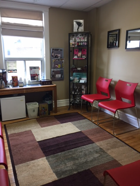 leahs locks | 170 Clarence St, Port Colborne, ON L3K 3G5, Canada | Phone: (905) 834-0371