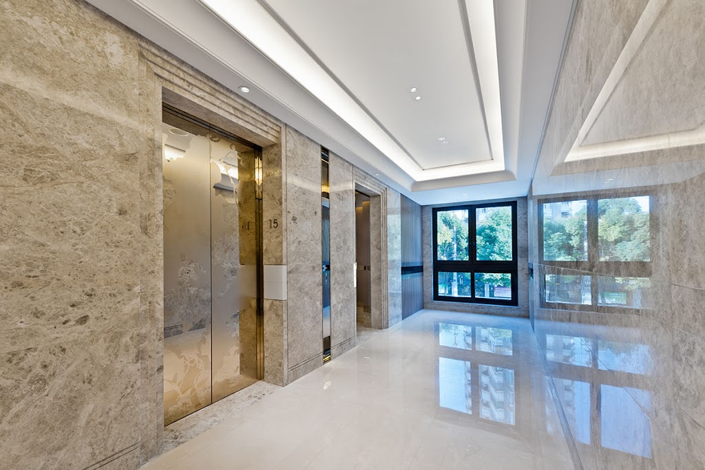 Clear Water Cleaning Solutions | 1216 34 Ave NE Unit 8, Calgary, AB T2E 6L9, Canada | Phone: (403) 274-3998