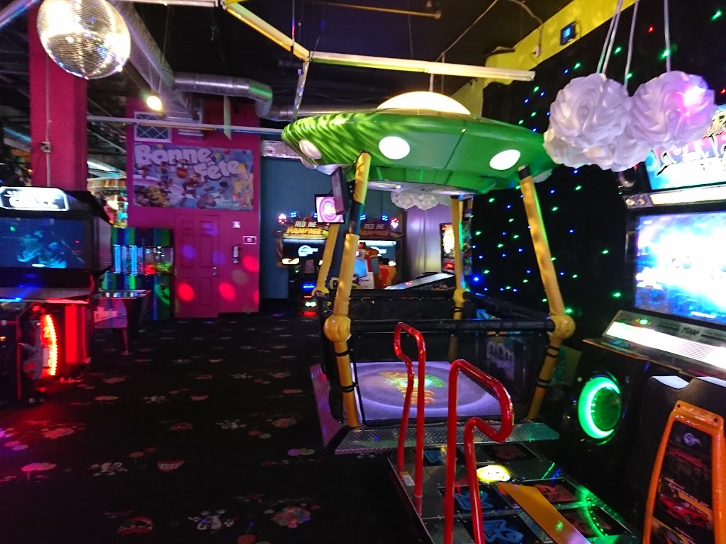 Centre Fun Carie Factory | 1345 Rte de lAéroport, LAncienne-Lorette, QC G2G 1G5, Canada | Phone: (418) 380-1010