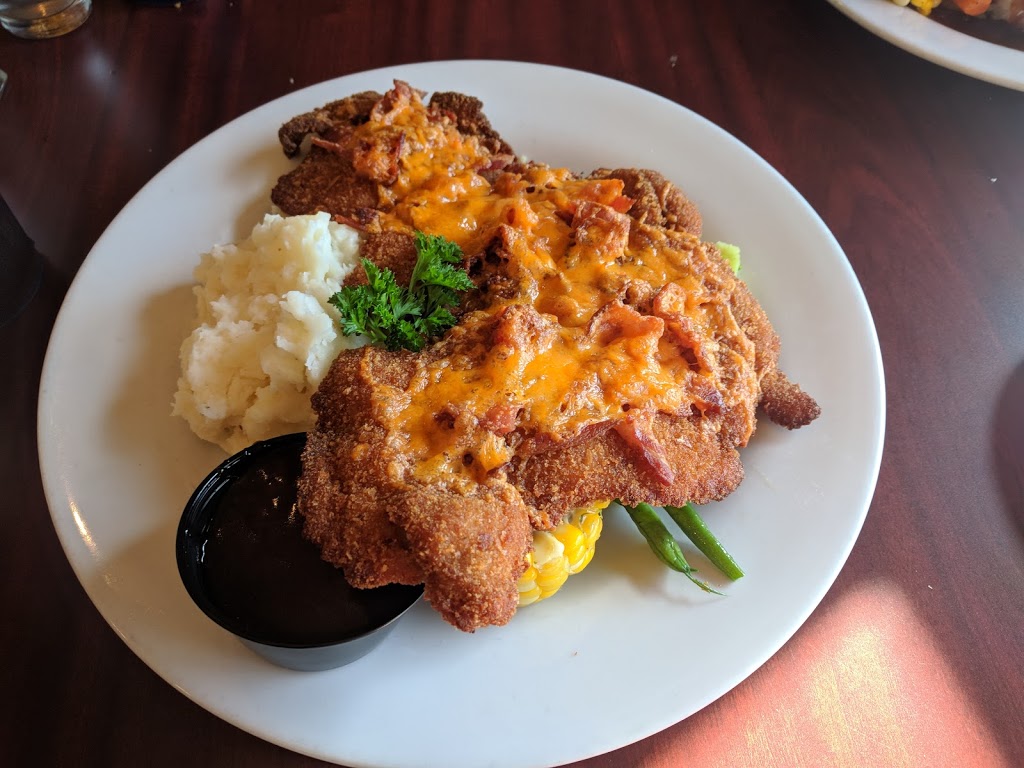 The Iron Skillet Collingwood | 49 Huron St, Collingwood, ON L9Y 1C5, Canada | Phone: (705) 445-5805
