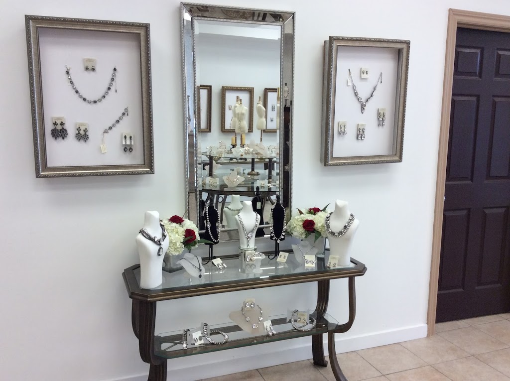 Creations Georgianni | 4357 Boul Notre-Dame, Laval, QC H7W 1T3, Canada | Phone: (450) 973-2807
