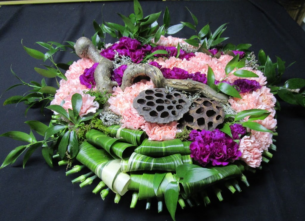 Awesome-Blossoms | 182 Merritt St, Ingersoll, ON N5C 3A3, Canada | Phone: (519) 425-0512